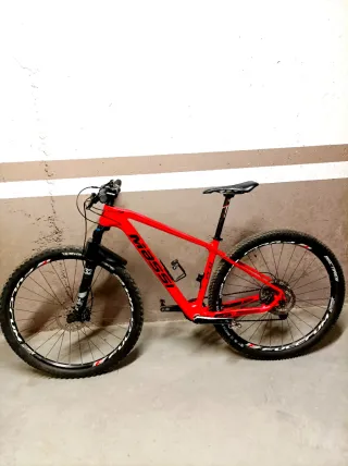 Bicicleta MTB Monoplato Carbono Roja 29 pulgadas