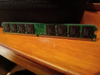 4x Memoria RAM DDR2 2GB VKLC PC2-6400