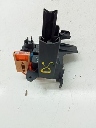 CAJA RELES / FUSIBLES AUDI Q5 (8R) (10)