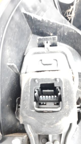 PILOTO TRASERO DERECHO RENAULT SCENIC (JA..)