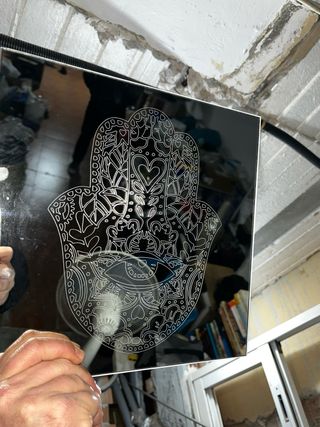Espejo Mano de Fátima 30x30 Grabado Láser