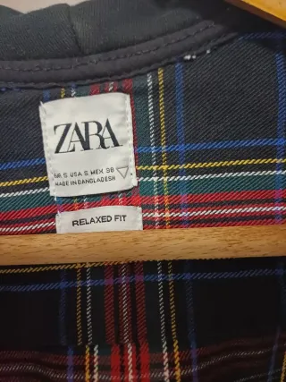 Giacca ZARA con cappuccio a quadri