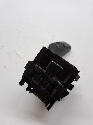 MANDO LIMPIA FORD FOCUS (2)