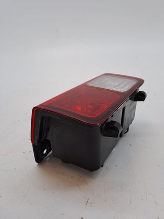FARO ANTINIEBLA TRASERO IZQUIERDO RENAULT TRAFIC FURGÓN