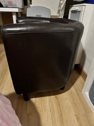 Sillón polipiel marrón