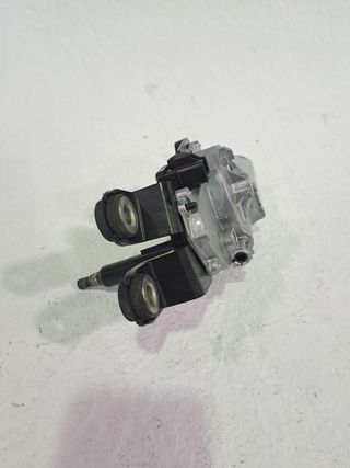 MOTOR LIMPIA TRASERO FORD FOCUS (4)