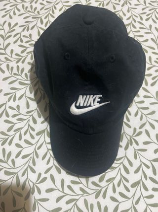 Gorra Nike Negra . Original.