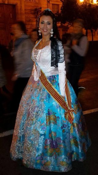 Traje de Fallera Adulta Azul, blanco y plateado