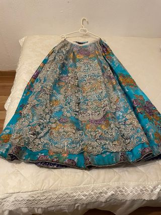 Traje de Fallera Adulta Azul, blanco y plateado