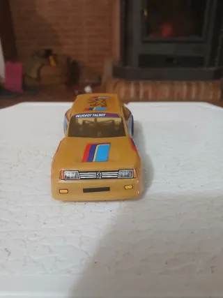 Peugeot 205 SRS Scalextric Exin