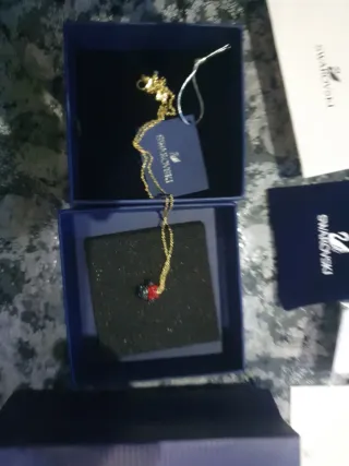 Collar Swarovski Corazón Rojo Dorado