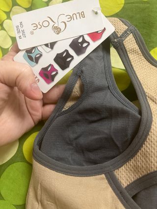 Top deportivo Blue Rose beige/gris Talla M