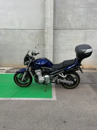 Suzuki GSF 650 Bandit - Azul