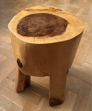Tronco de madera natural, mesita auxiliar