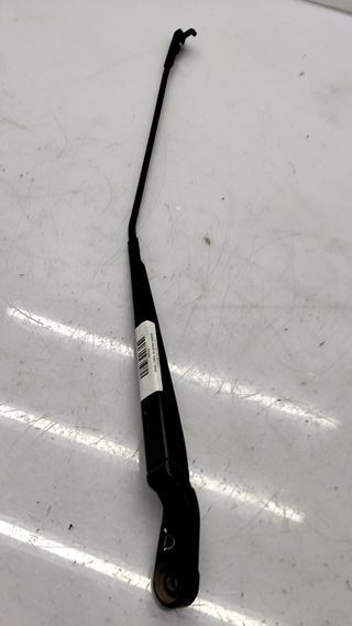 BRAZO LIMPIA DELANTERO DERECHO VOLKSWAGEN POLO (9N1) (4)