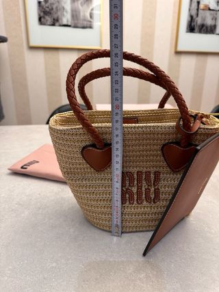 Bolso Miu Miu Rafia Beige y Marrón