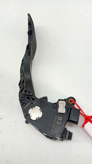PEDAL ACELERADOR NISSAN NOTE