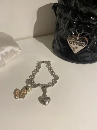 Pulsera Guess Corazón y Mariposa