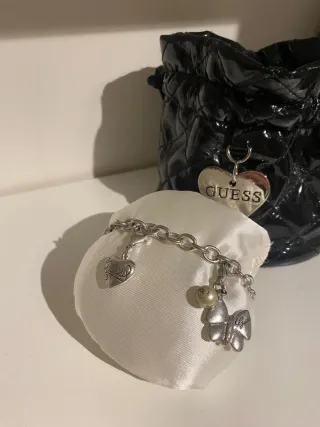 Pulsera Guess Corazón y Mariposa