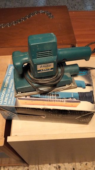 Lijadora Orbital Virutex LR67D