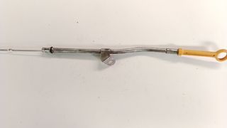 VARILLA ACEITE NISSAN NOTE (2)