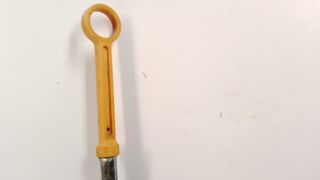 VARILLA ACEITE NISSAN NOTE (2)