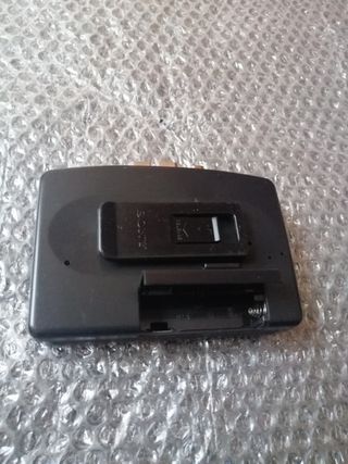 Sony Walkman WM-FX17 Radio Cassette FM/AM