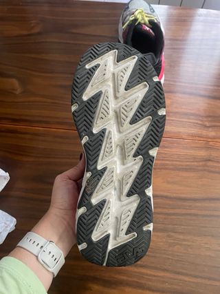 Zapatillas Fila Ray Tracer Evo Negras y Rojas