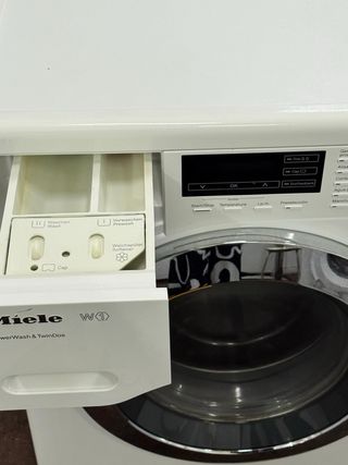 LAVADORA MIELE DE 8 KILOS  PowerWash & TwinDos