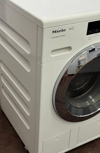 LAVADORA MIELE DE 8 KILOS  PowerWash & TwinDos