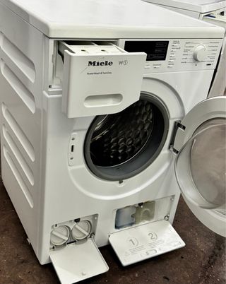 LAVADORA MIELE DE 8 KILOS  PowerWash & TwinDos