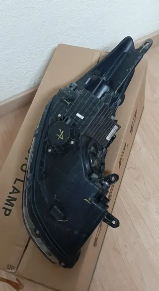 Faro delantero Hyundai i30