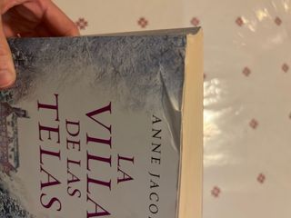 La villa de las telas / The Cloth Villa (Spanis...