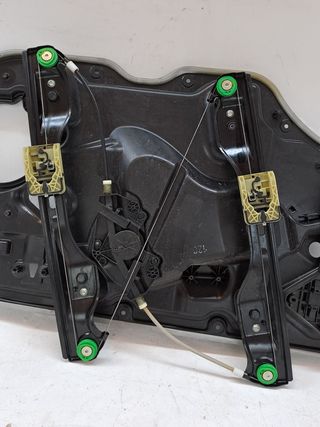 ELEVALUNAS DELANTERO DERECHO VOLVO XC60