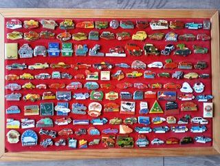 Lote de Pines de Coches Antiguos