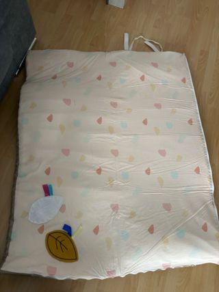 Alfombra de gateo infantil