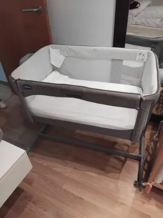 Minicuna Chicco Next2Me seminueva