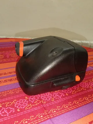 Cámara Polaroid 600 Extreme Vintage