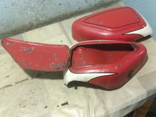 Cajas Laterales Ducati 250 Deluxe