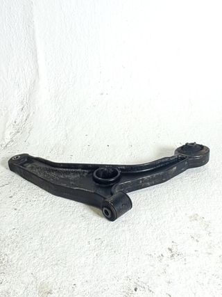 BRAZO SUSPENSION INFERIOR DELANTERO IZQUIERDO CHRYSLER SEBRI (2)