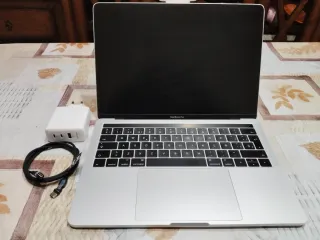 MacBook Pro Apple Gris/Plateado