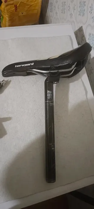 Lote Promax: Sillín, tija, Freno y maneta