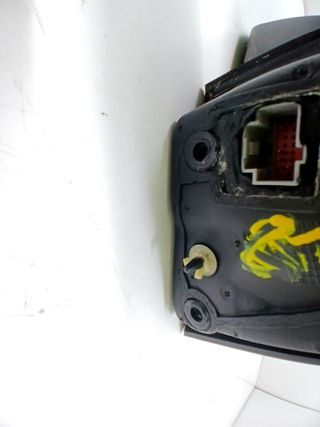 RETROVISOR IZQUIERDO FORD FOCUS (3)