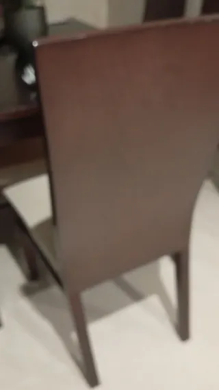 Mesa de comedor y 6 sillas