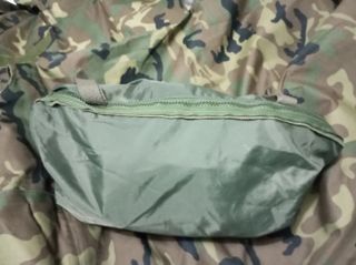 Abito militare impermeabile