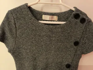 Vestido Zara gris botones