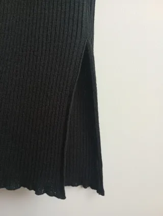 Cardigan lungo smanicato in misto lana merinos