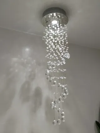 Lámpara de techo de cristal y metal