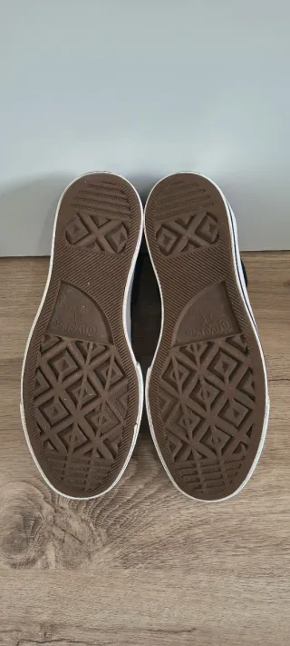 Converse con plataforma talla 39 color negro