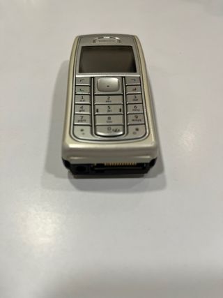 Móvil Nokia 6230 Plata